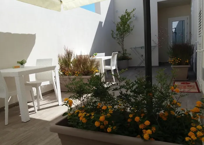 Emanuela 3* بورتو سيساريو