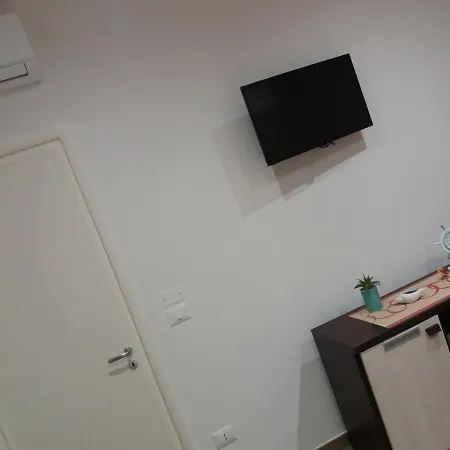 Nocleg ze śniadaniem Emanuela Porto Cesareo