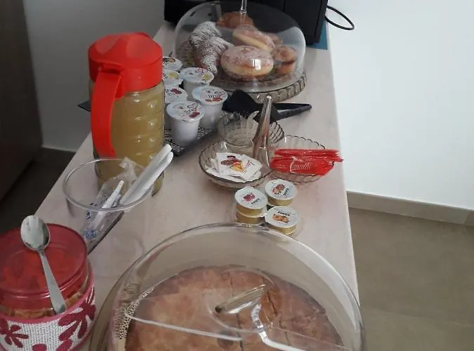 Emanuela לינה וארוחת בוקר